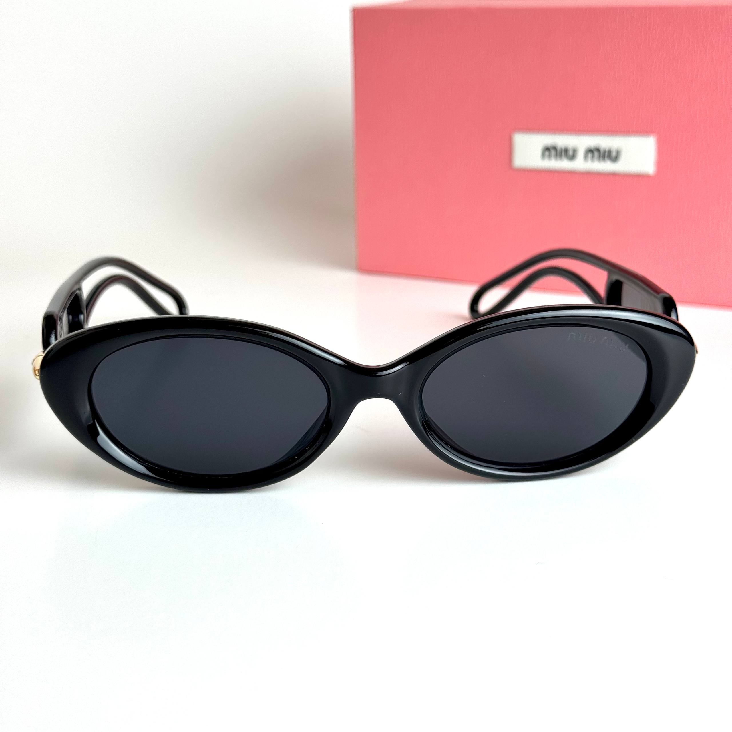 Miu Miu Oval MU17WS – Black