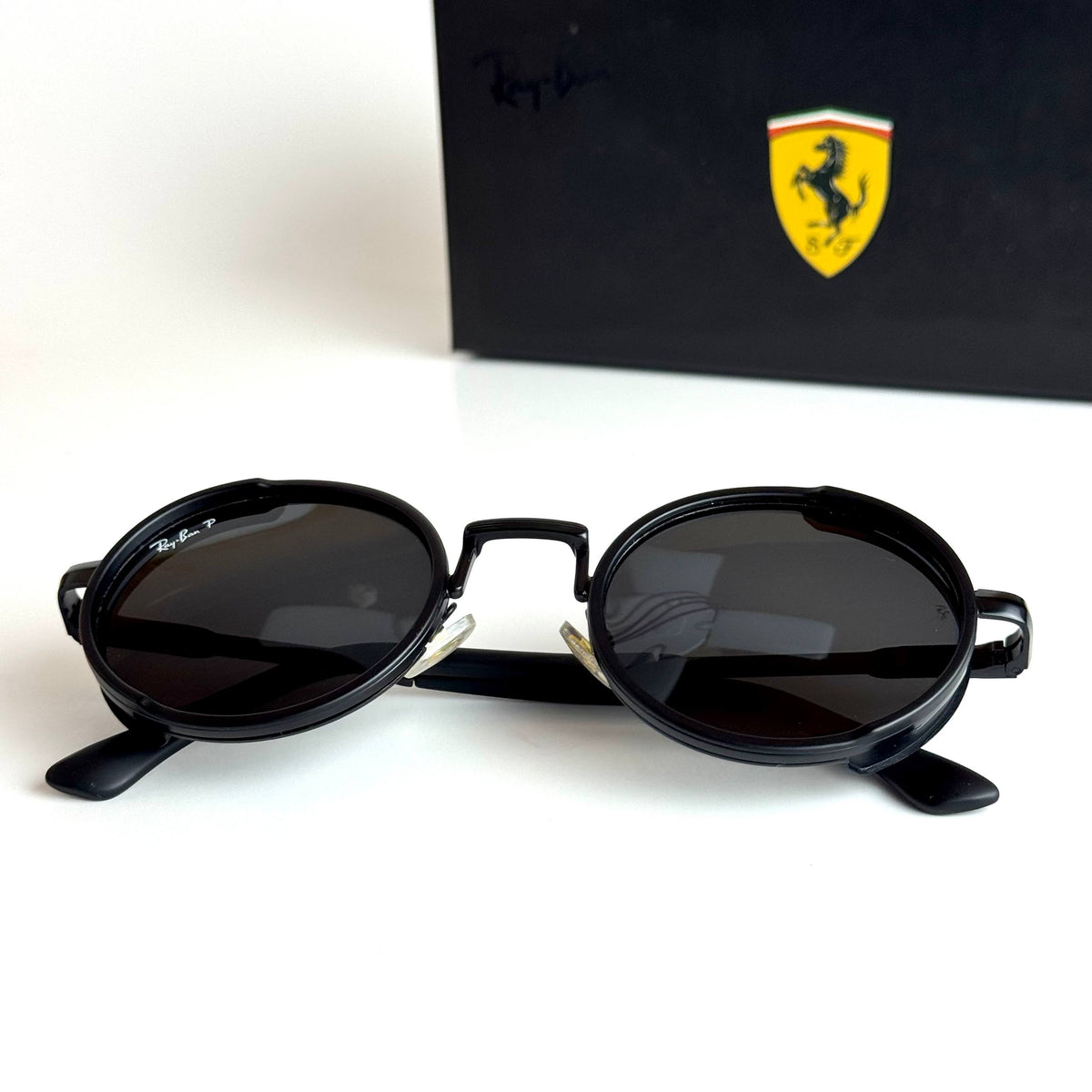 Ray-Ban Round RB3647N – Black