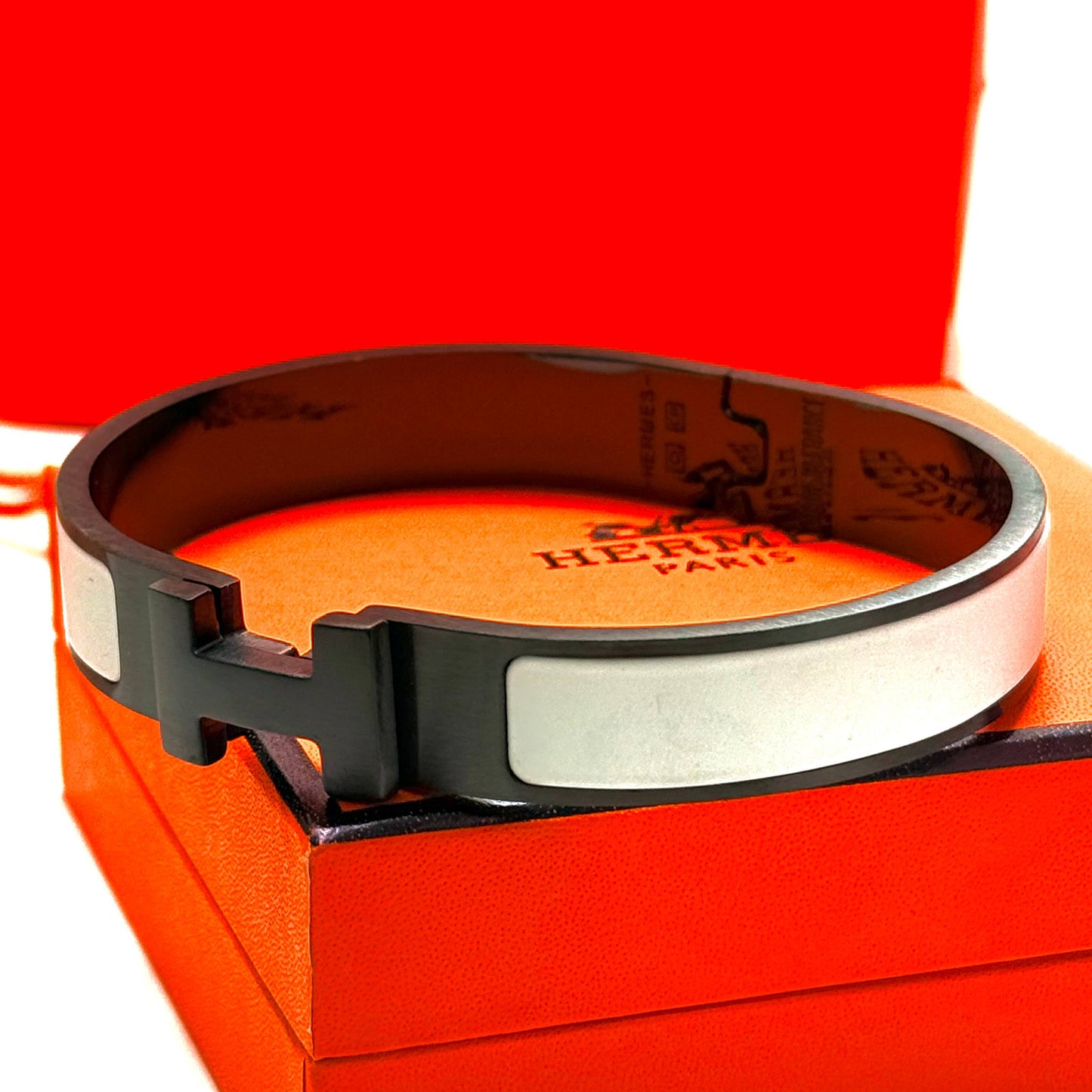 Hermes Clic H — White Black