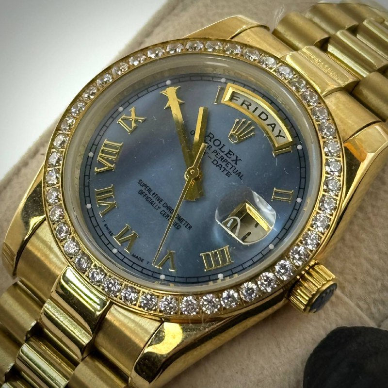 Rolex Day-Date – Diamond Bezel / Blue Roman Dial