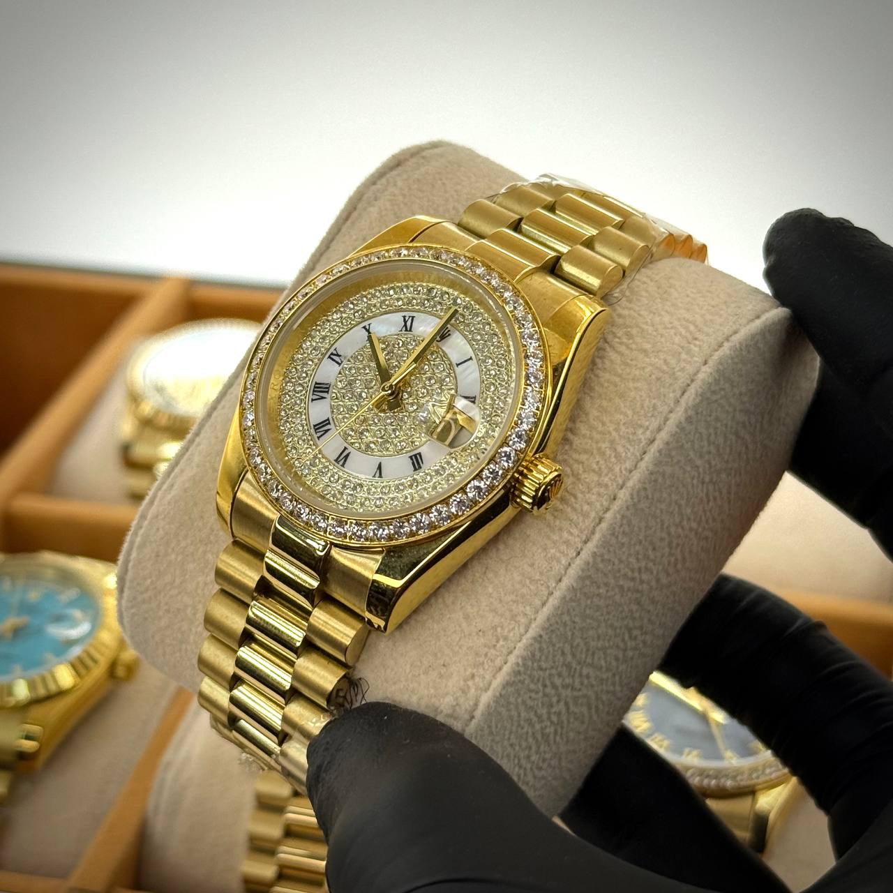 Rolex Oyster Perpetual – Full Diamond / Mother of Pearl Ring / Roman Dial (Women)