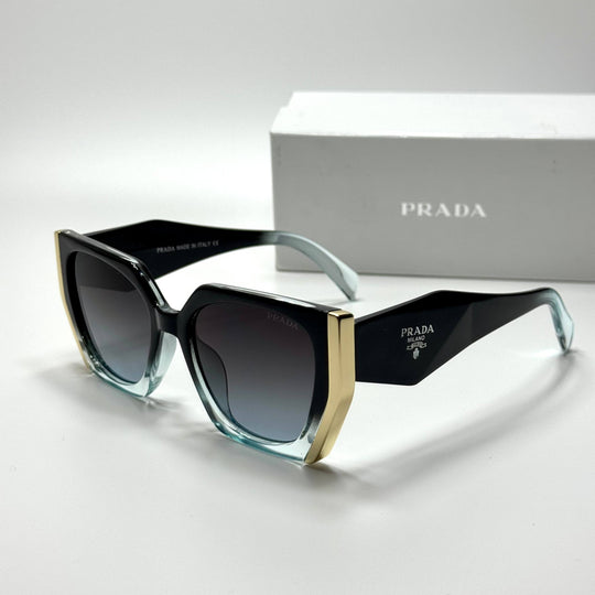 Prada Oversized – Black Crystal Grey