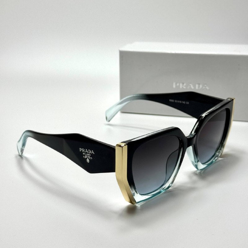 Prada Oversized – Black Crystal Grey