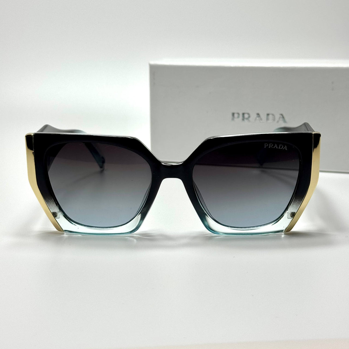 Prada Oversized – Black Crystal Grey