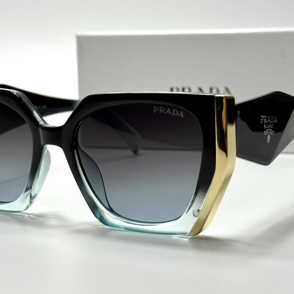 Prada Oversized – Black Crystal Grey