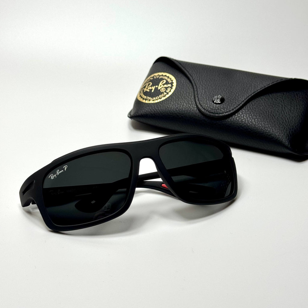 Ray-Ban Ferarri Wraparound RB4462 – Black