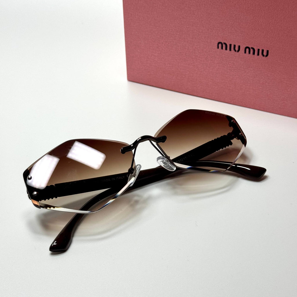 Miu Miu Geometric Rimless SMU18Z – Black Brown Gradient