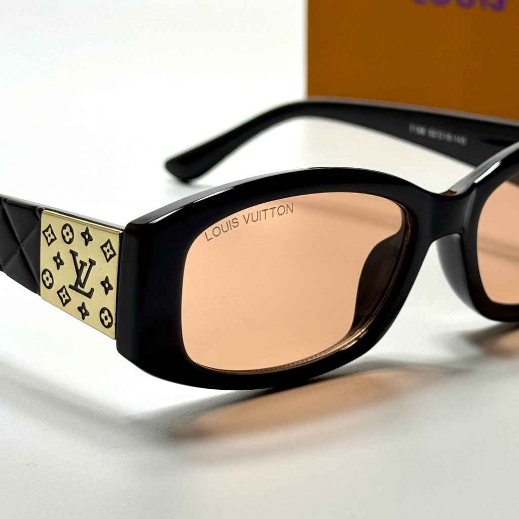 Louis Vuitton Rectangle Z2056U – Black Peach