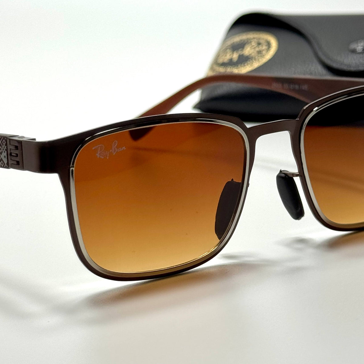 Ray-Ban Rectangle RB3738 – Brown Amber