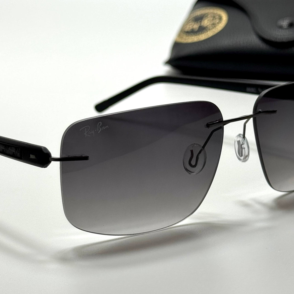 Ray-Ban Rimless Lightweight RB3708 – Black Grey