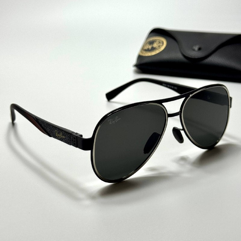 Ray-Ban Aviator RB3025 – Black