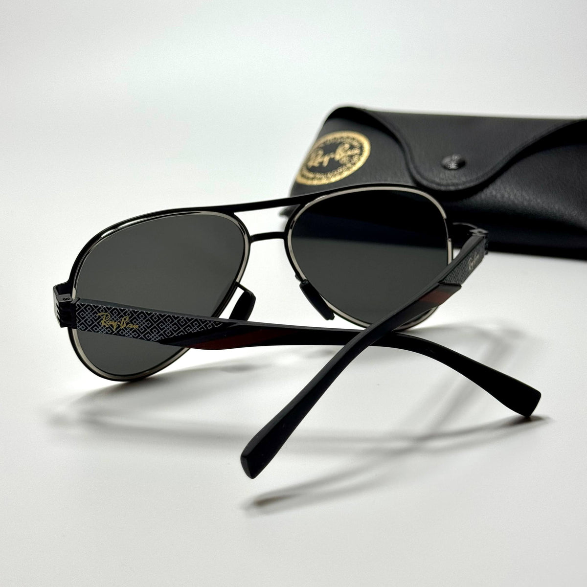Ray-Ban Aviator RB3025 – Black