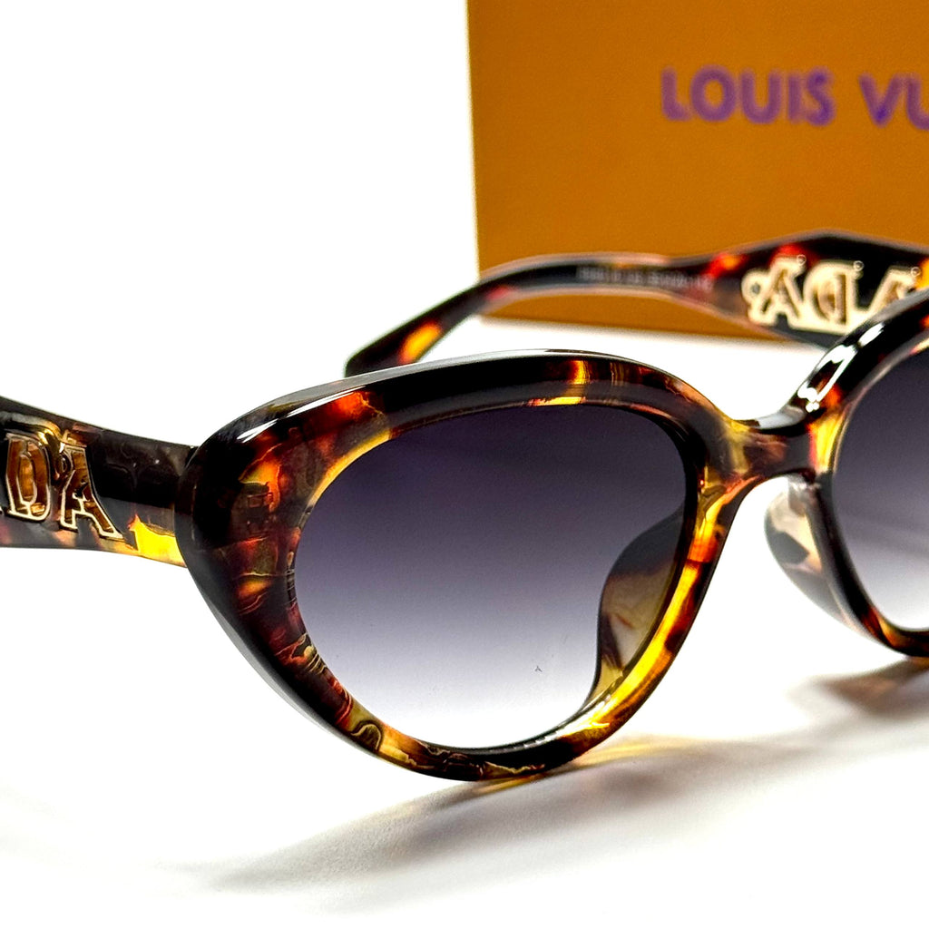 Prada Cat-Eye PR37A5 – Tortoise Grey
