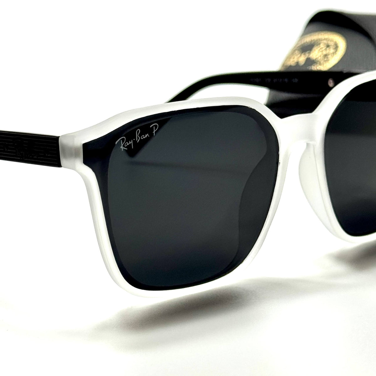 Ray-Ban Square RB4378 – Frost White Black
