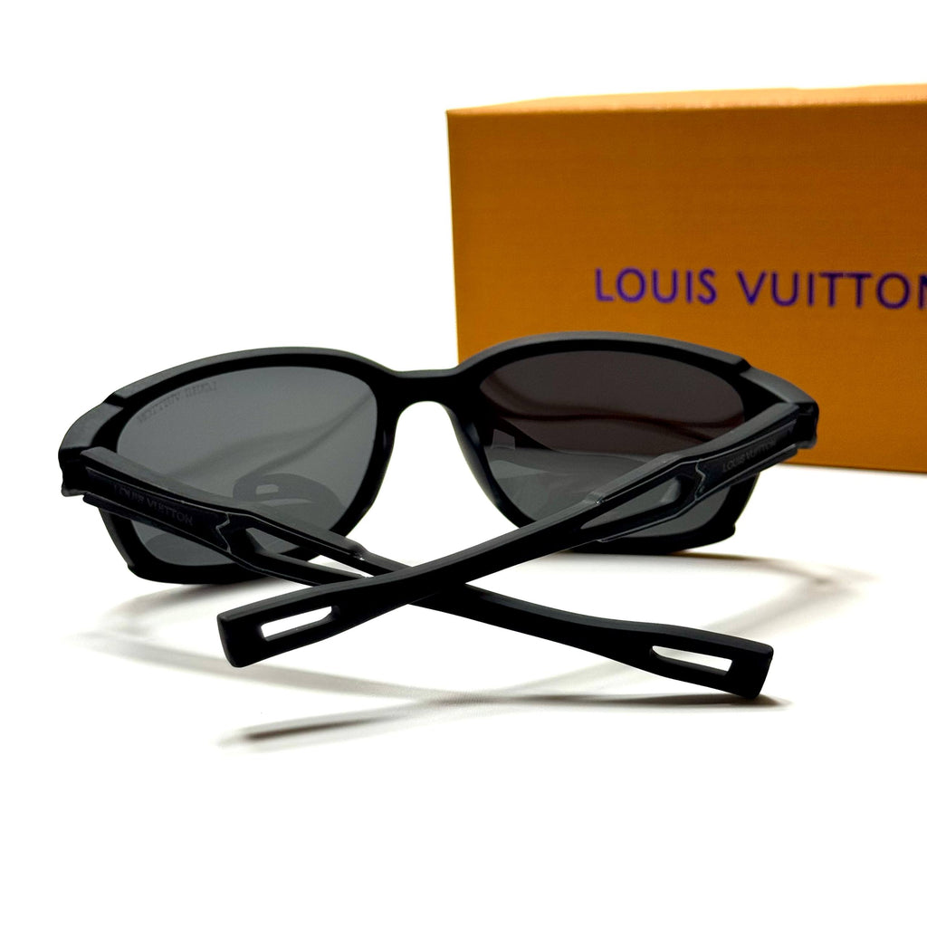 Louis Vuitton Wraparound LV8421 – Black Grey