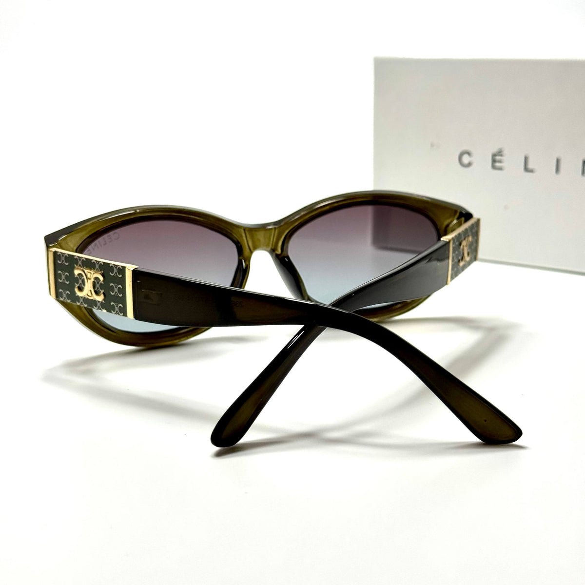 Celine Oval CL4928 – Olive Grey Gradient