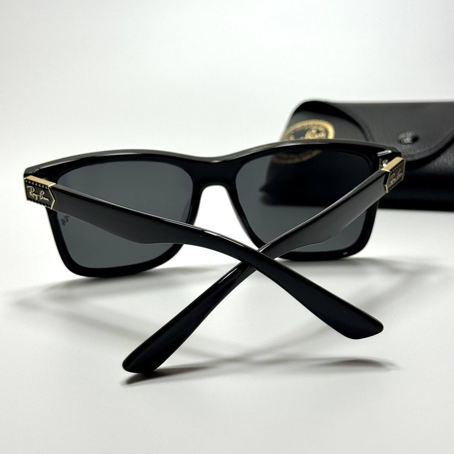 Ray-Ban Classic Rectangular RB4389 – Black Grey