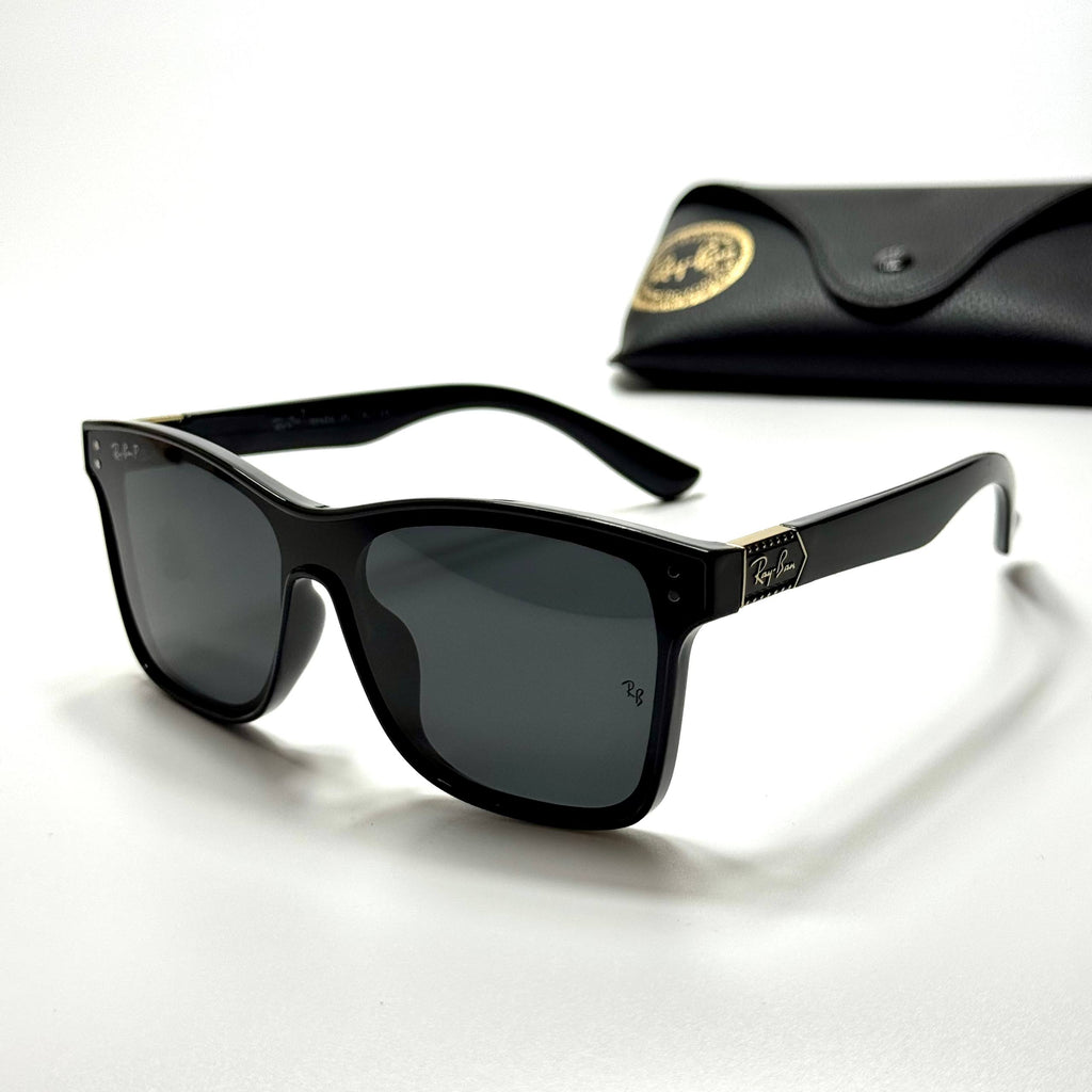 Ray-Ban Classic Rectangular RB4389 – Black Grey