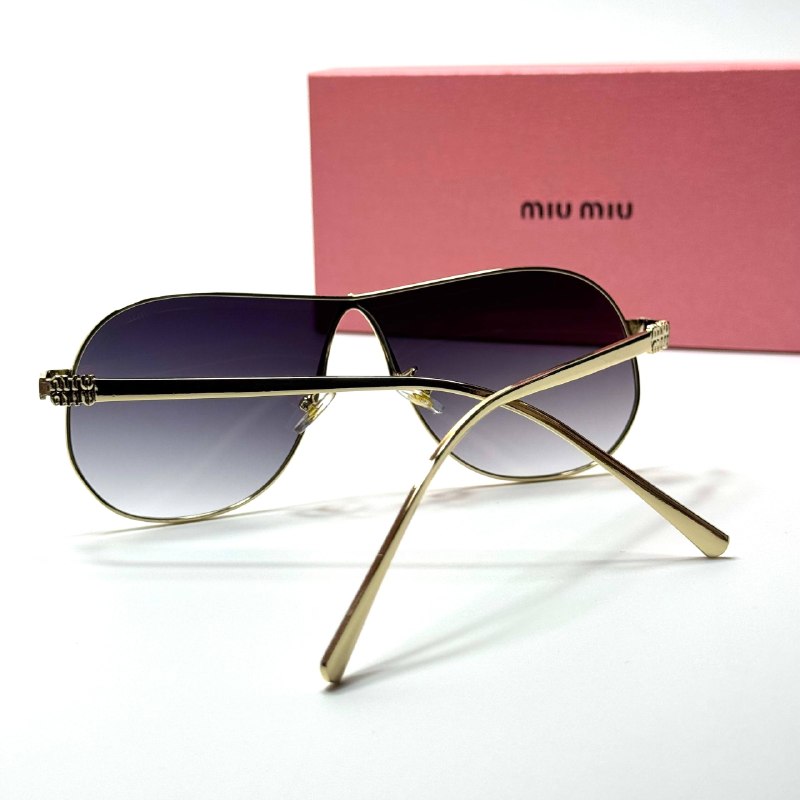 Miu Miu Aviator SMU64Z – Gold Black Gradient