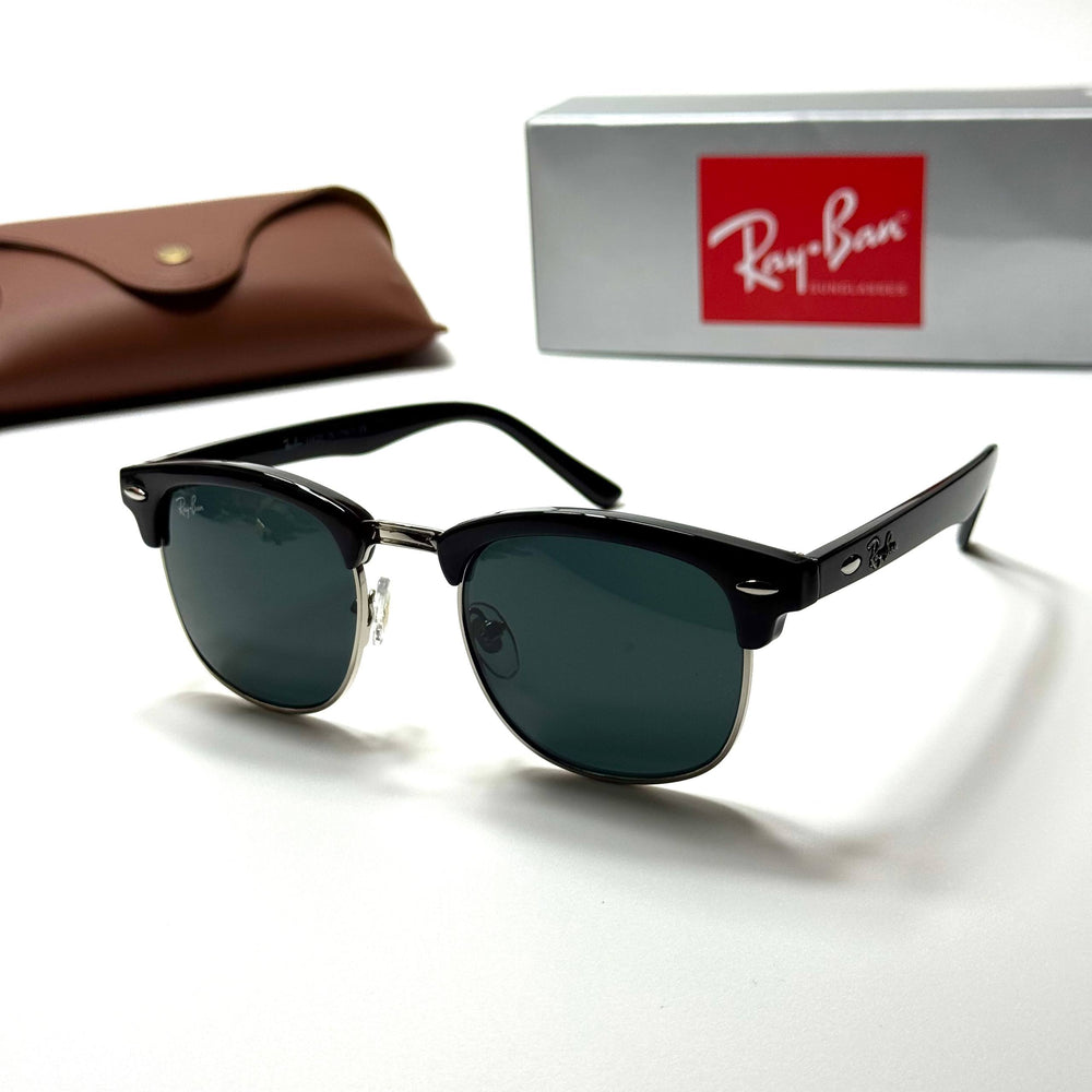 Ray-Ban Clubmaster RB3016 – Black