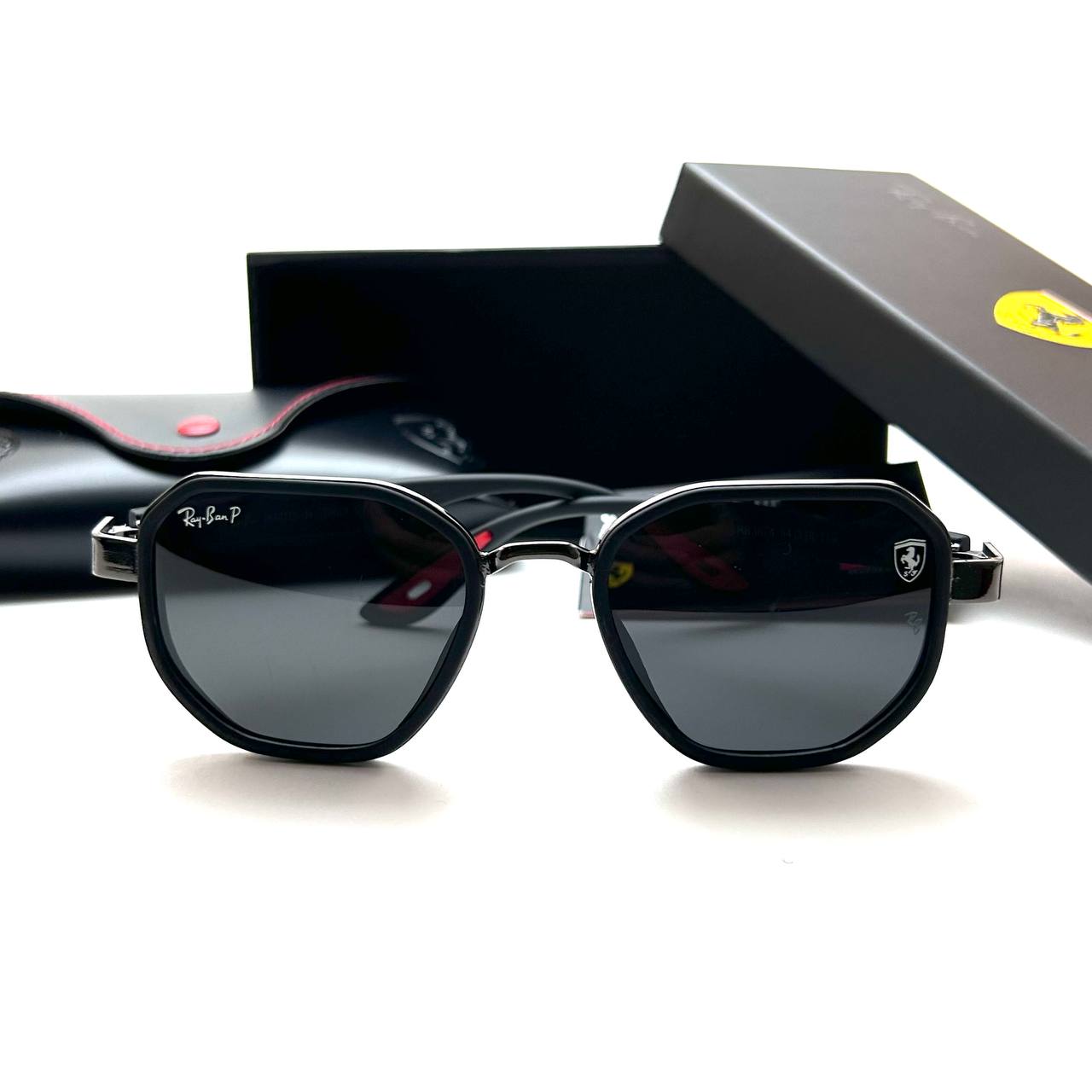 Ray-Ban Ferrari - Black