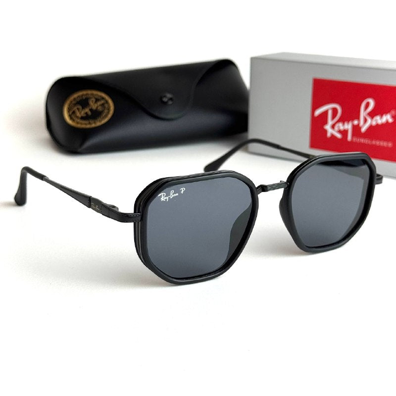 Ray-Ban RB1972 – Black