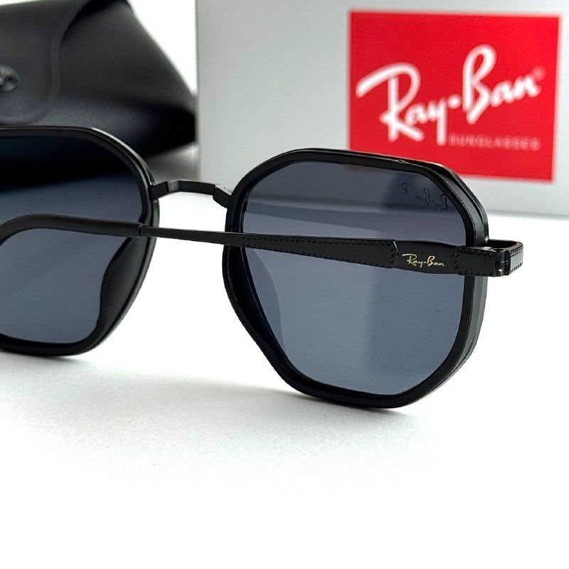 Ray-Ban RB1972 – Black