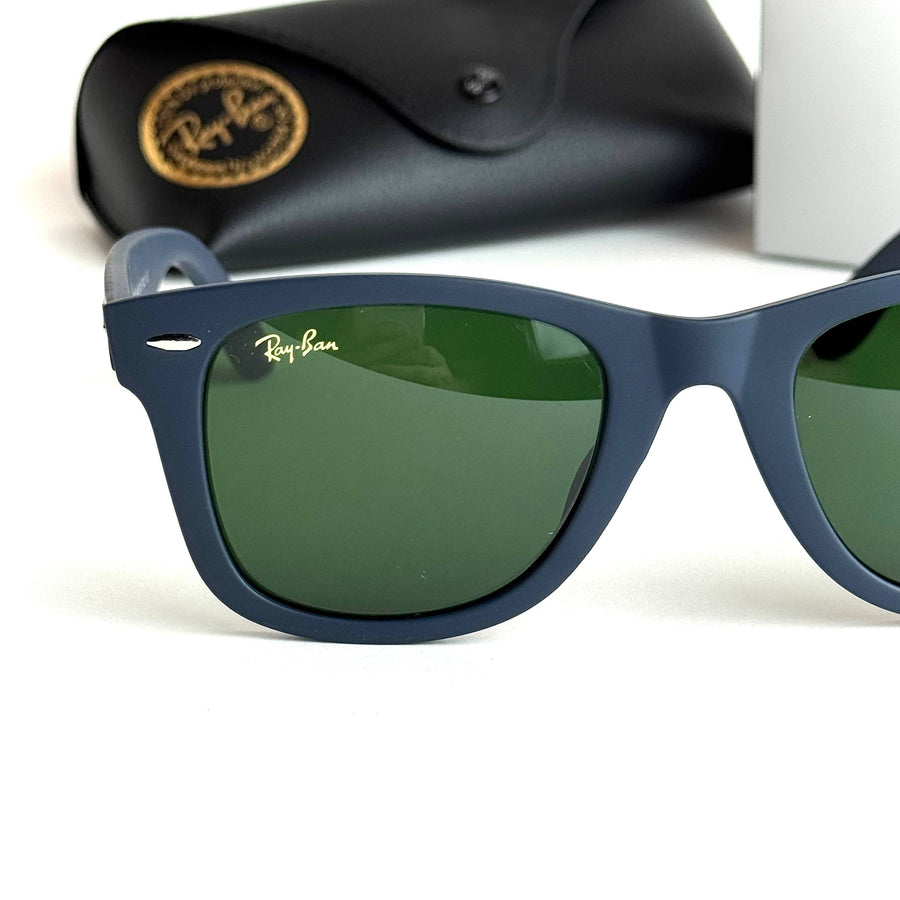 Ray-Ban Wayfarer – Matte Blue Green