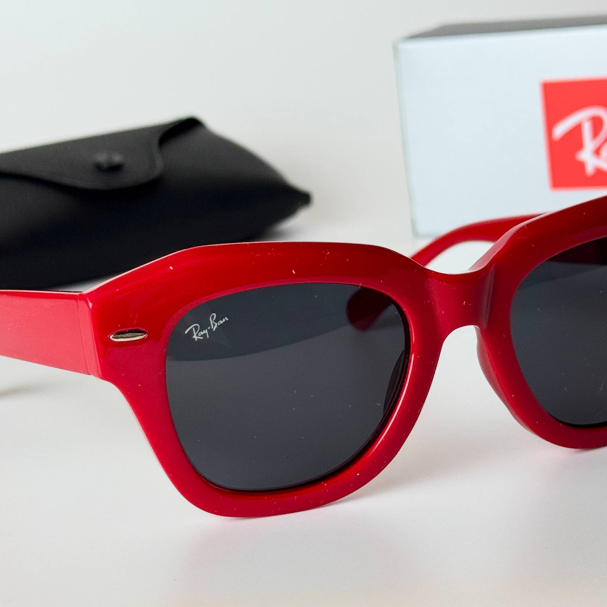 Ray-Ban Wayfarer RB-5834 – Red