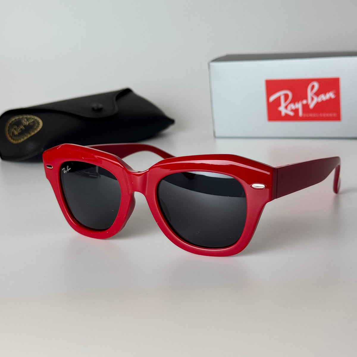 Ray-Ban Wayfarer RB-5834 – Red