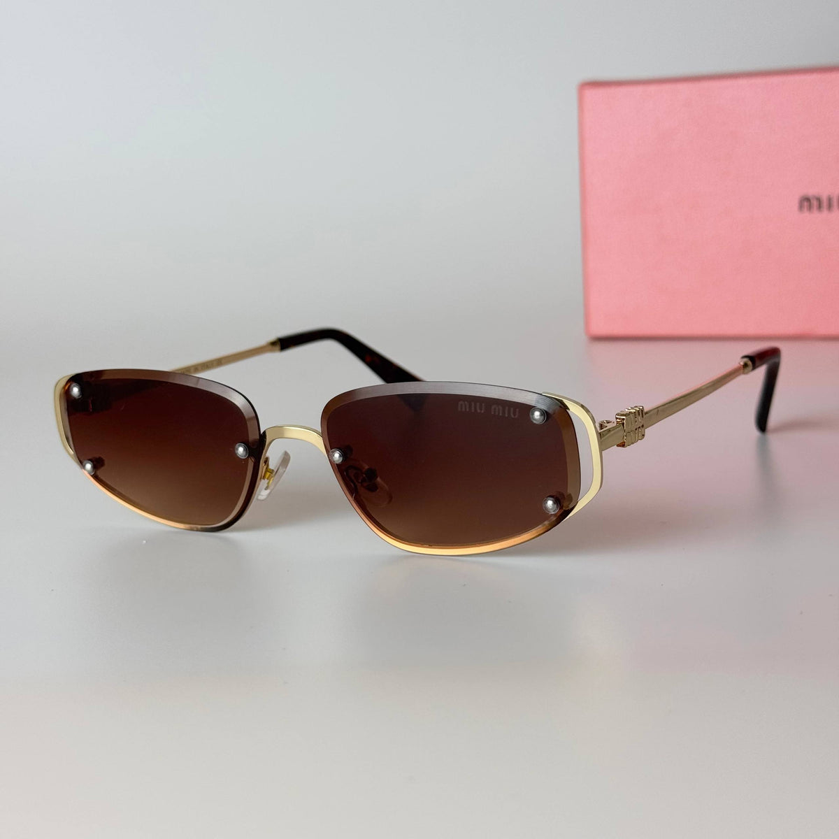 Miu Miu Geometric – Gold Brown Gradient