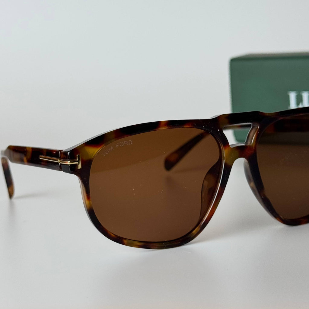 Tom Ford Aviator Squarish – Tortoise Brown