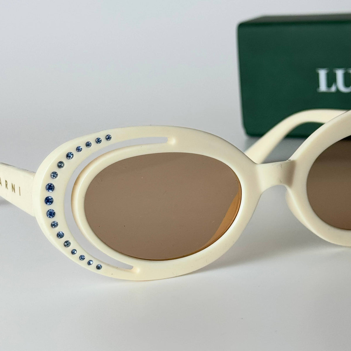 Marni Oval - Ivory Beige