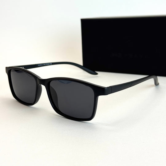 Matrix – Full Black