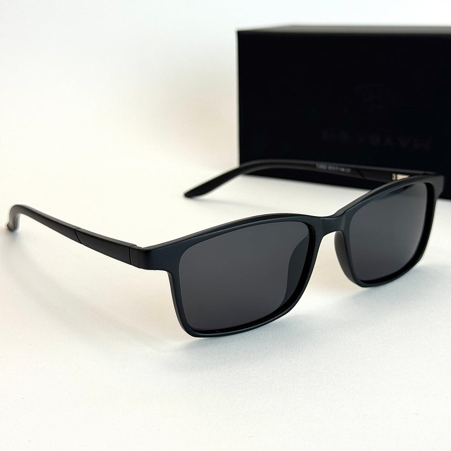 Matrix – Full Black