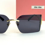 Miu Miu SMU-219 – Black Gold