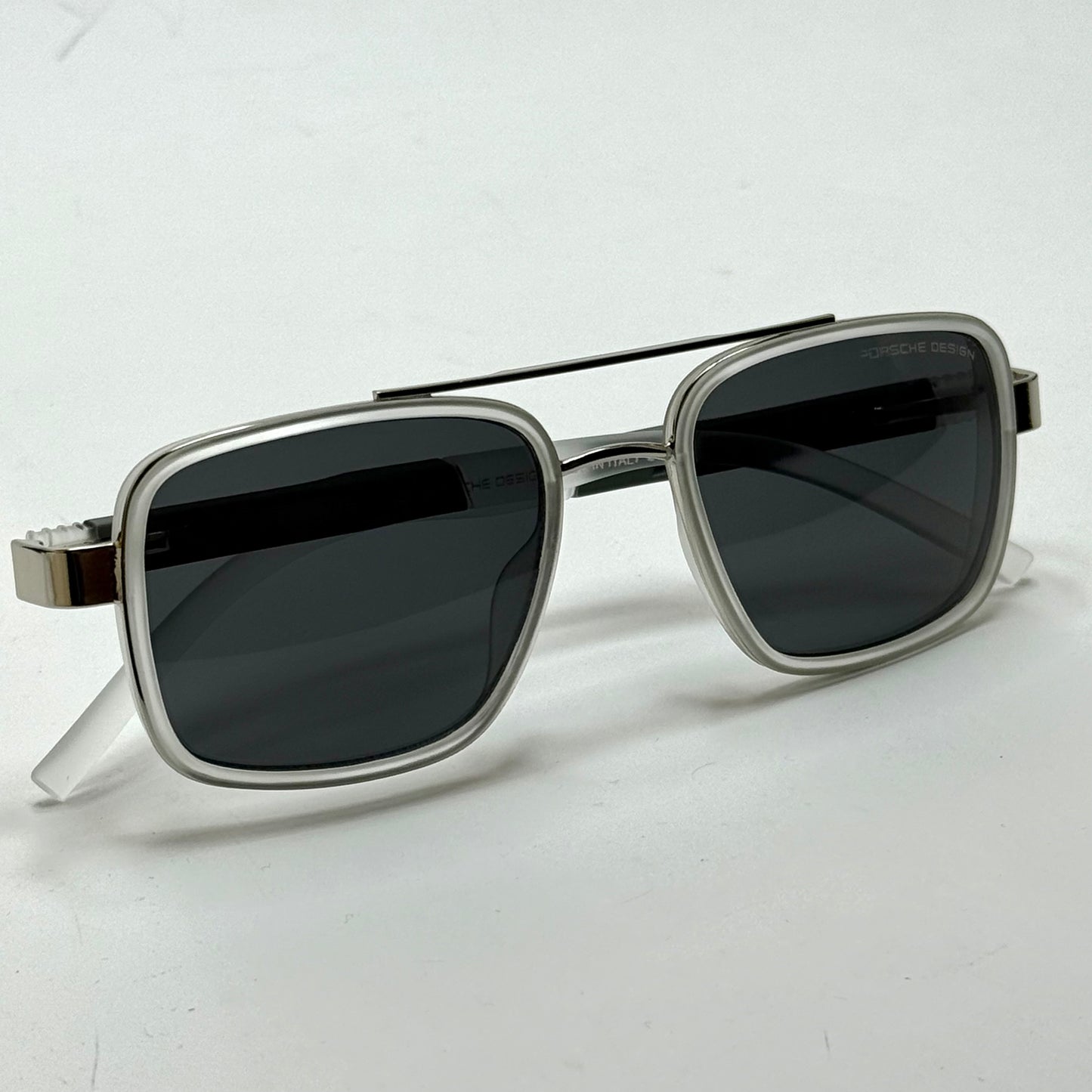 Porsche Design P’8928 – Silver Black