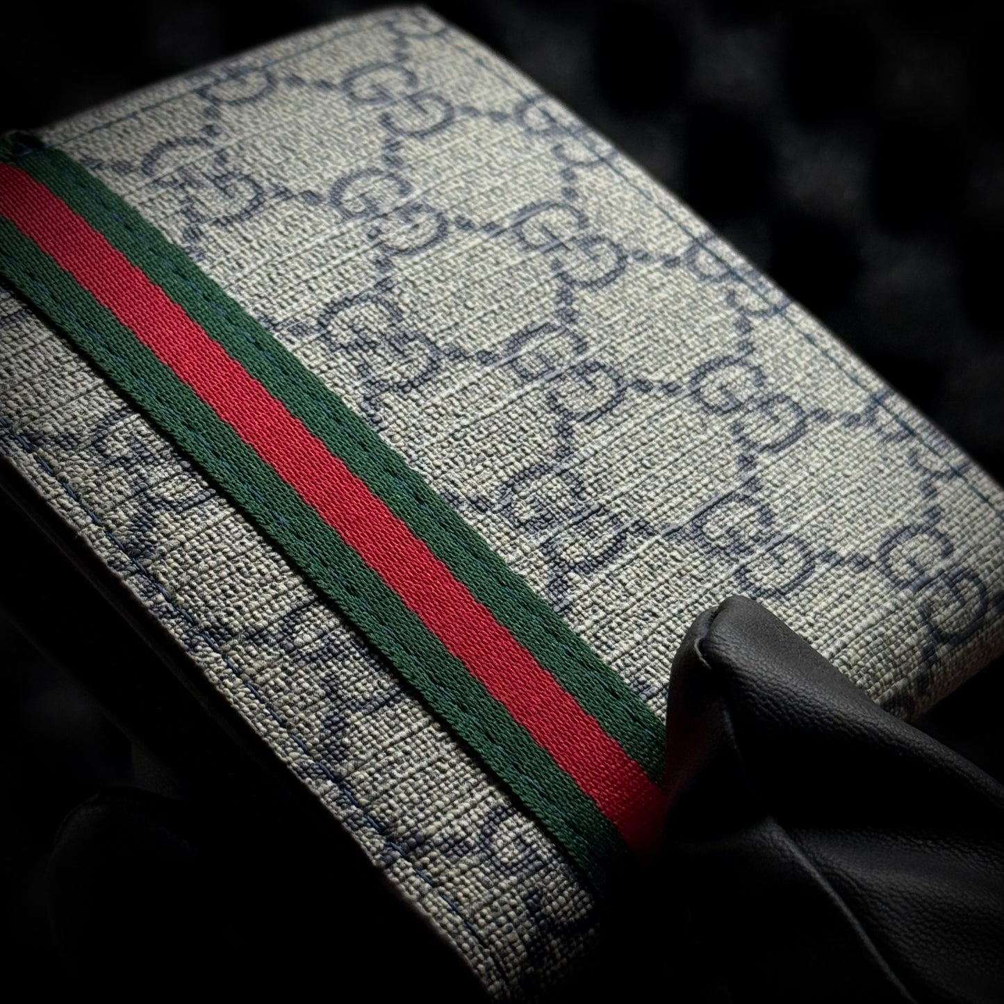 GG Stripe Wallet - Grey